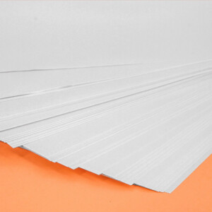 Papier scaled e1628518470395